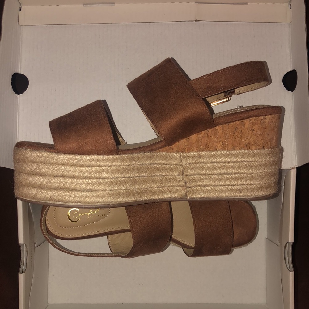 Comfort Cognac (Brown) Fringe Wedges - Picture 5 of 12